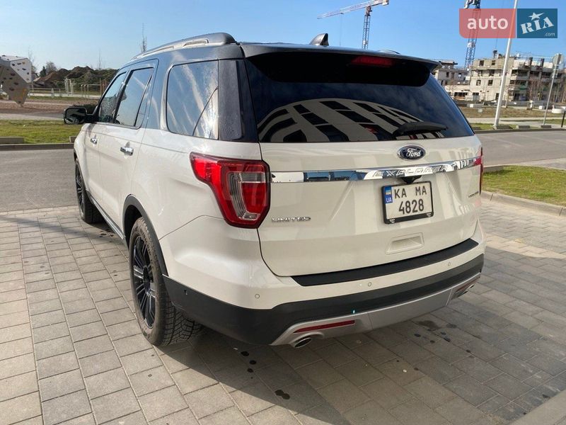 Внедорожник / Кроссовер Ford Explorer 2016 в Киеве