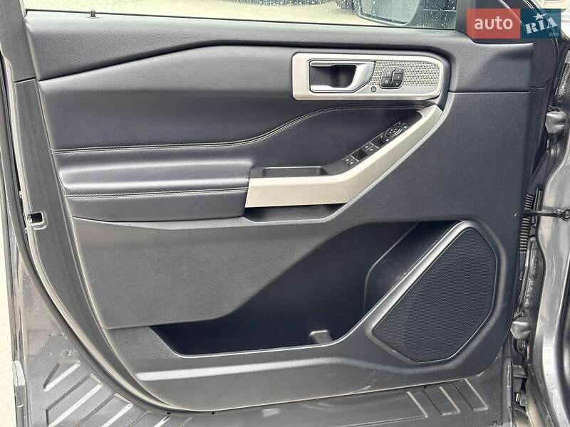 Позашляховик / Кросовер Ford Explorer 2021 в Львові фото 15 Позашляховик / Кросовер Ford Explorer 2021 в Львові