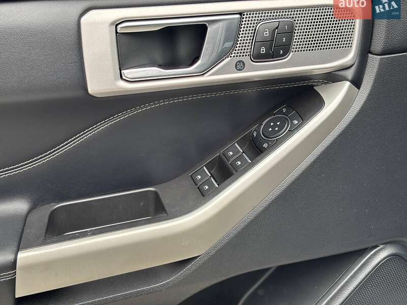 Позашляховик / Кросовер Ford Explorer 2021 в Львові фото 16 Позашляховик / Кросовер Ford Explorer 2021 в Львові