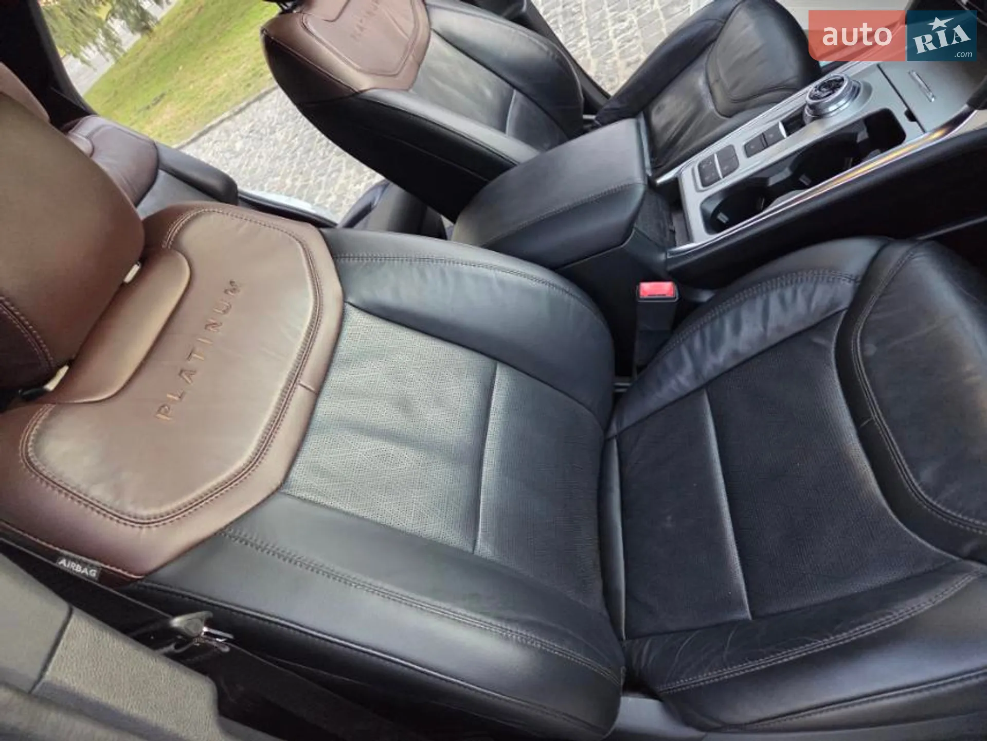2022 Ford Explorer - мініатюра 18