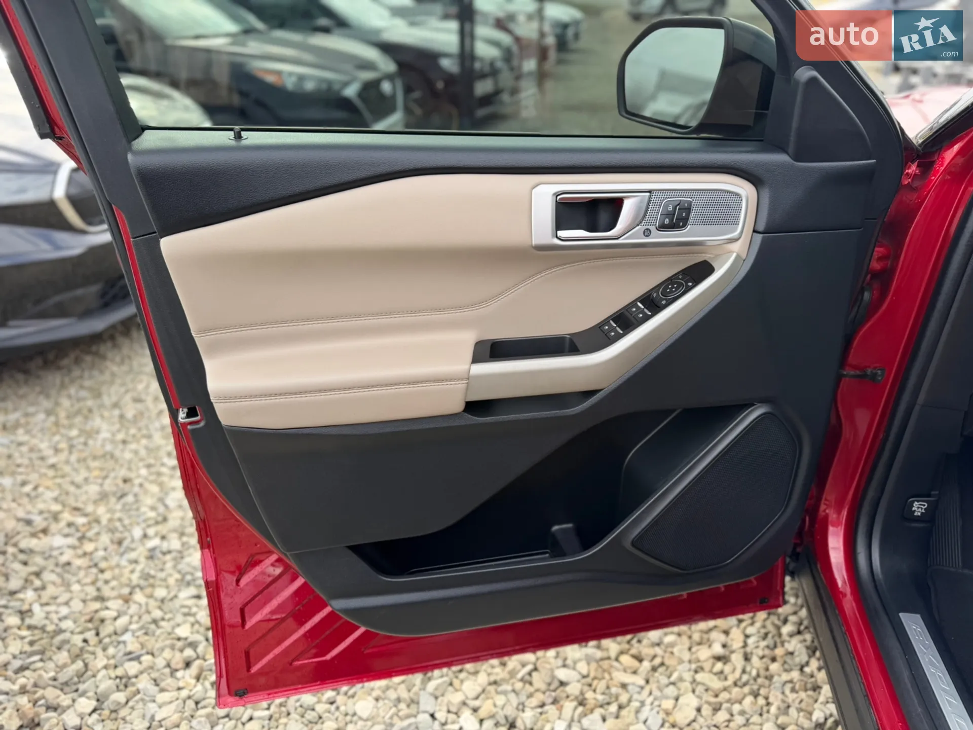 2021 Ford Explorer - мініатюра 13