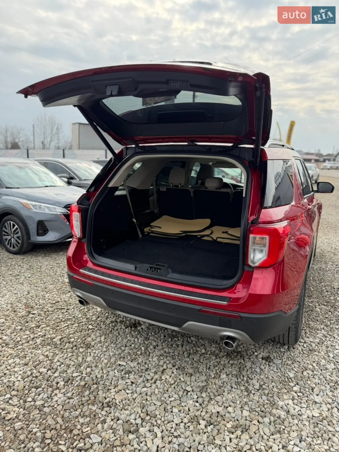 2021 Ford Explorer - мініатюра 24