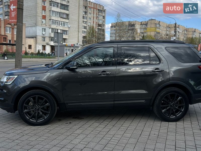 Позашляховик / Кросовер Ford Explorer 2019 в Львові