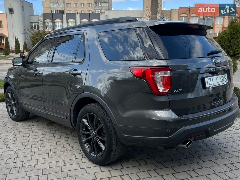 Позашляховик / Кросовер Ford Explorer 2019 в Львові