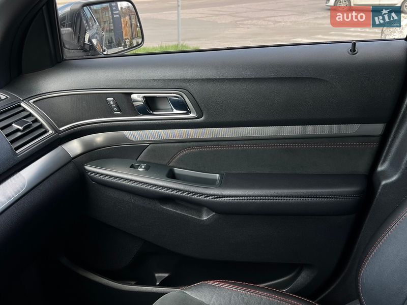 Позашляховик / Кросовер Ford Explorer 2019 в Львові