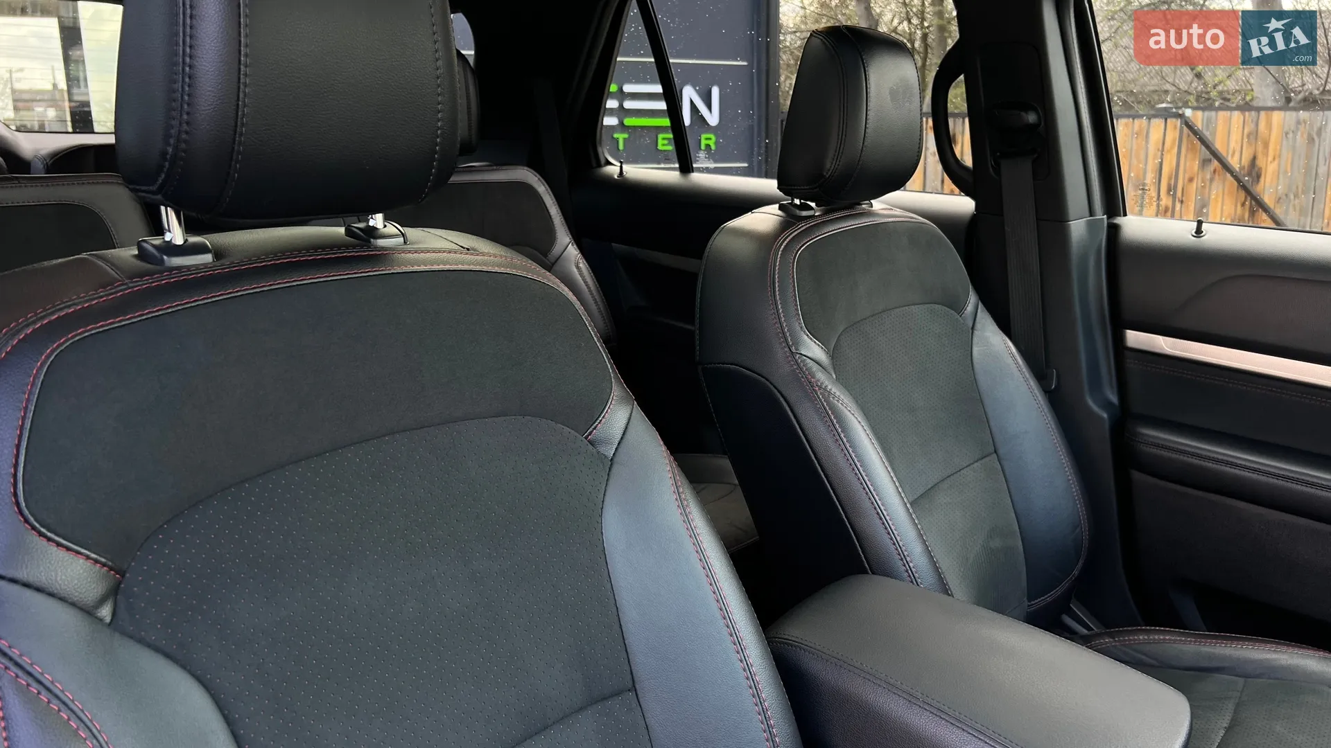 2019 Ford Explorer - мініатюра 45