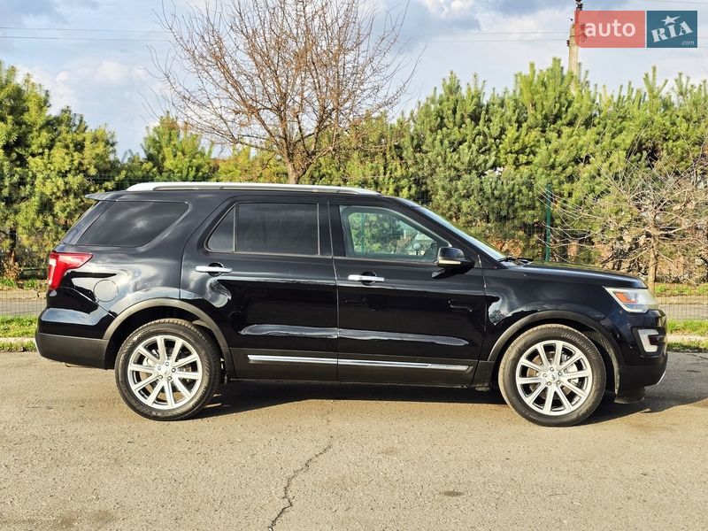 Внедорожник / Кроссовер Ford Explorer 2016 в Хмельницком