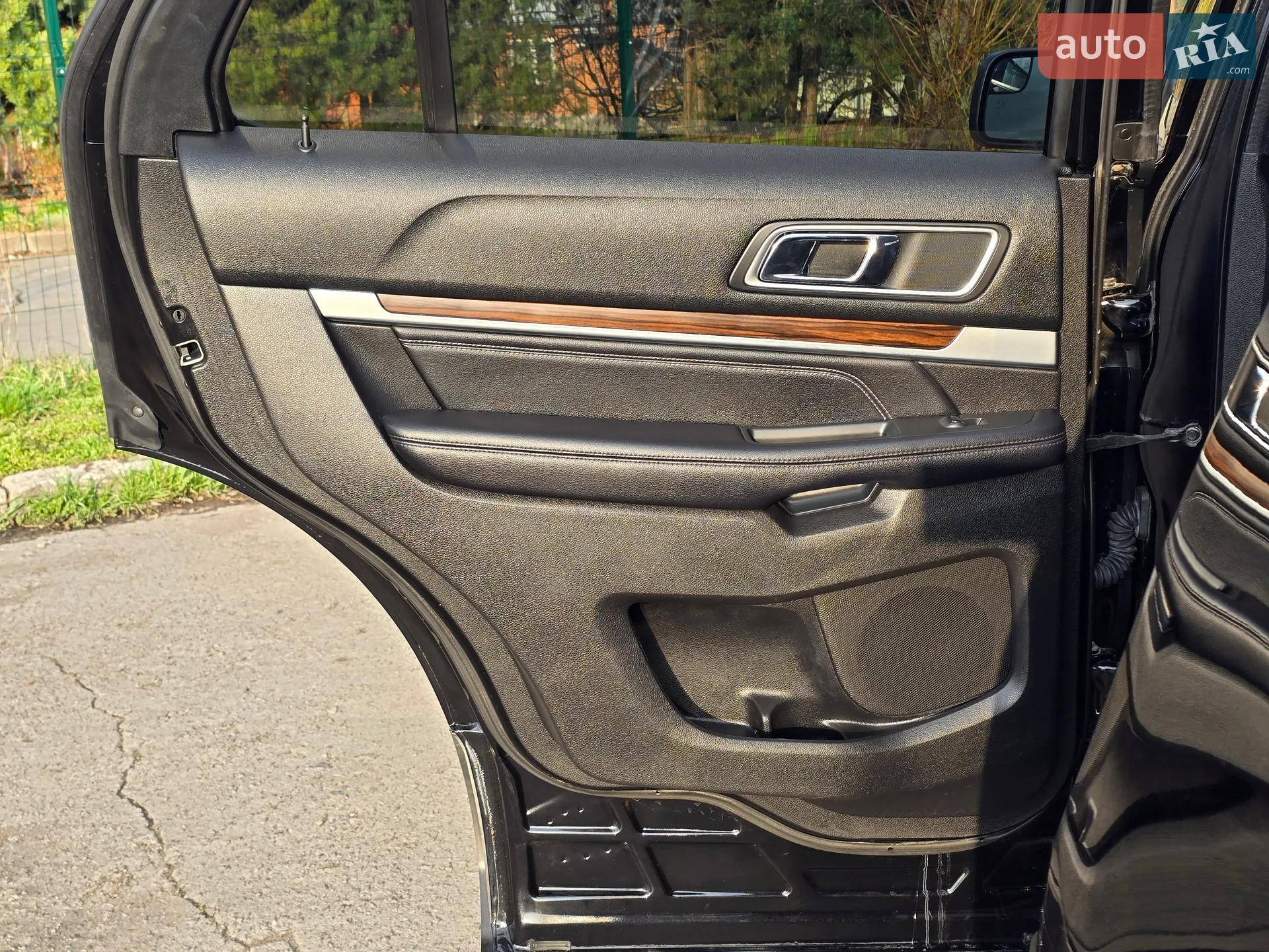 2016 Ford Explorer - мініатюра 69