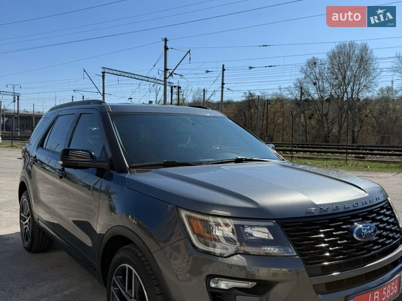 Внедорожник / Кроссовер Ford Explorer 2018 в Киеве