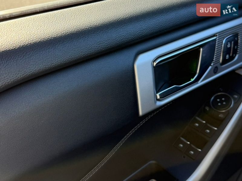 Позашляховик / Кросовер Ford Explorer 2021 в Дніпрі