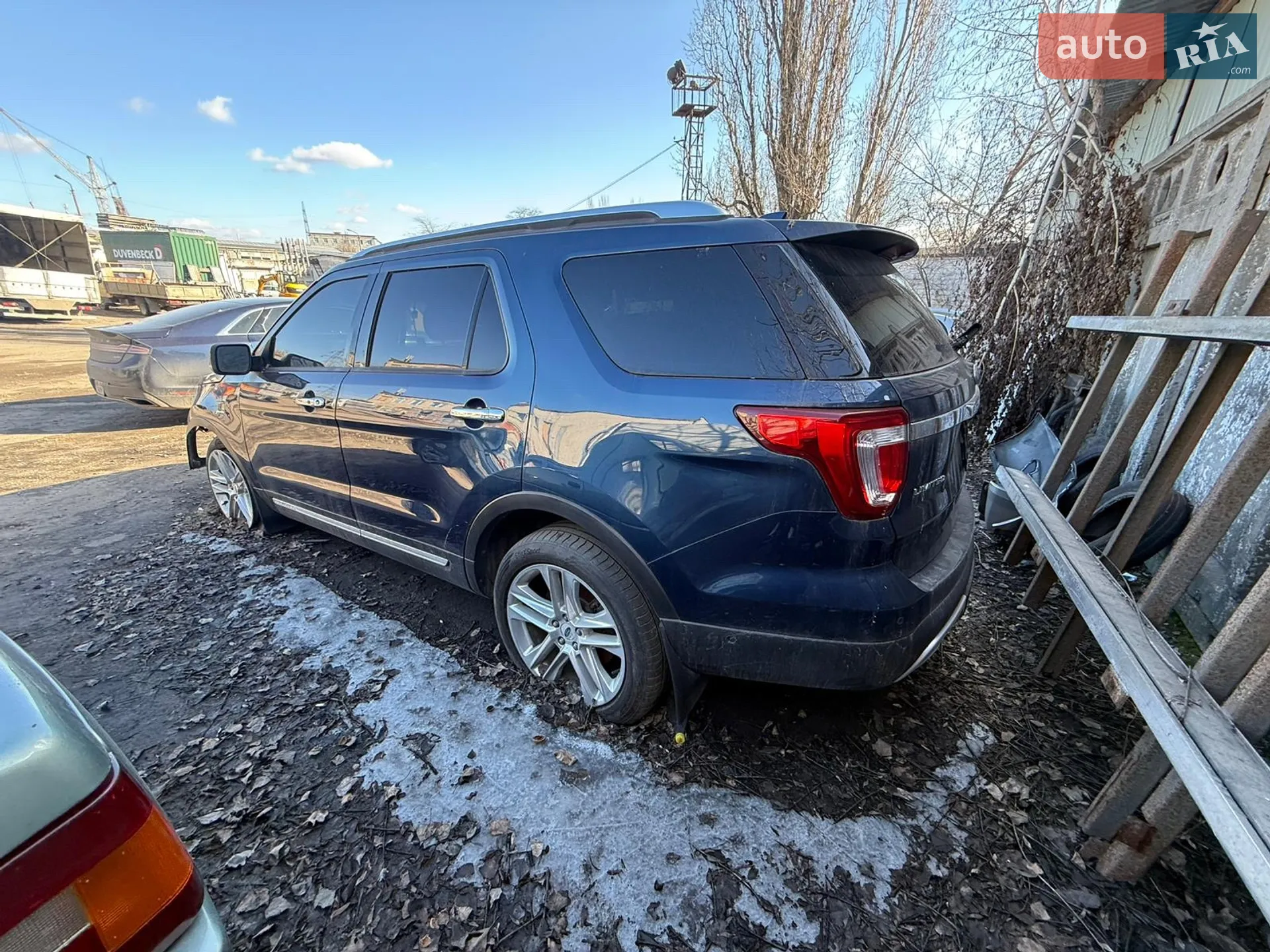 2015 Ford Explorer - фото 1