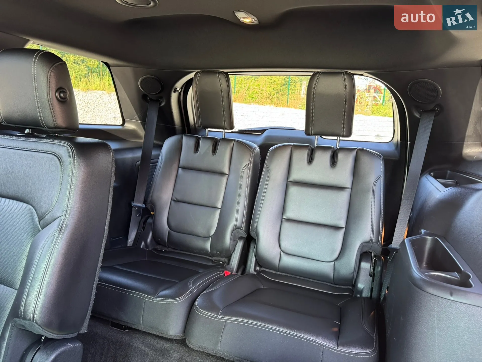 2016 Ford Explorer - мініатюра 32