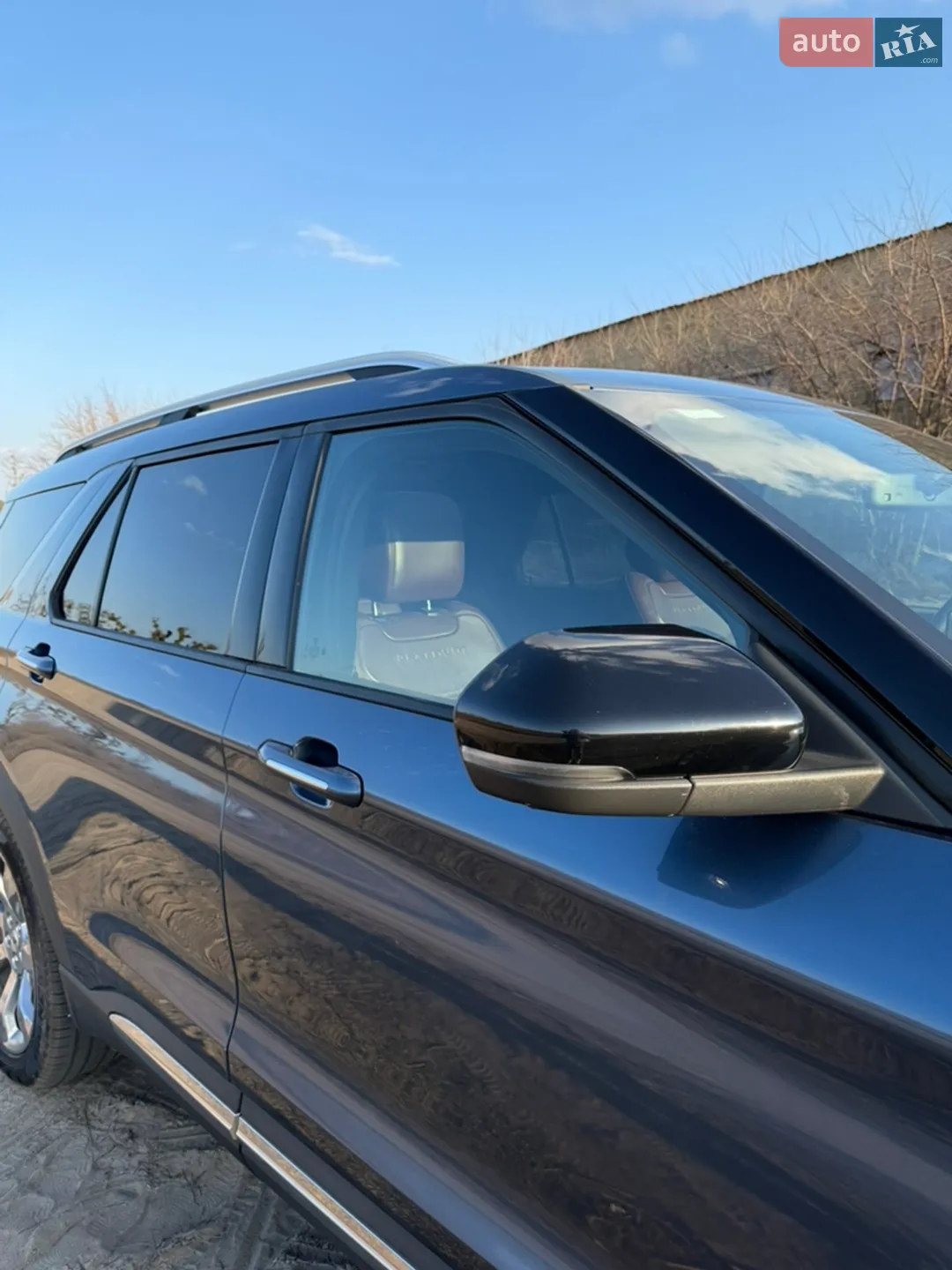 2019 Ford Explorer - мініатюра 3