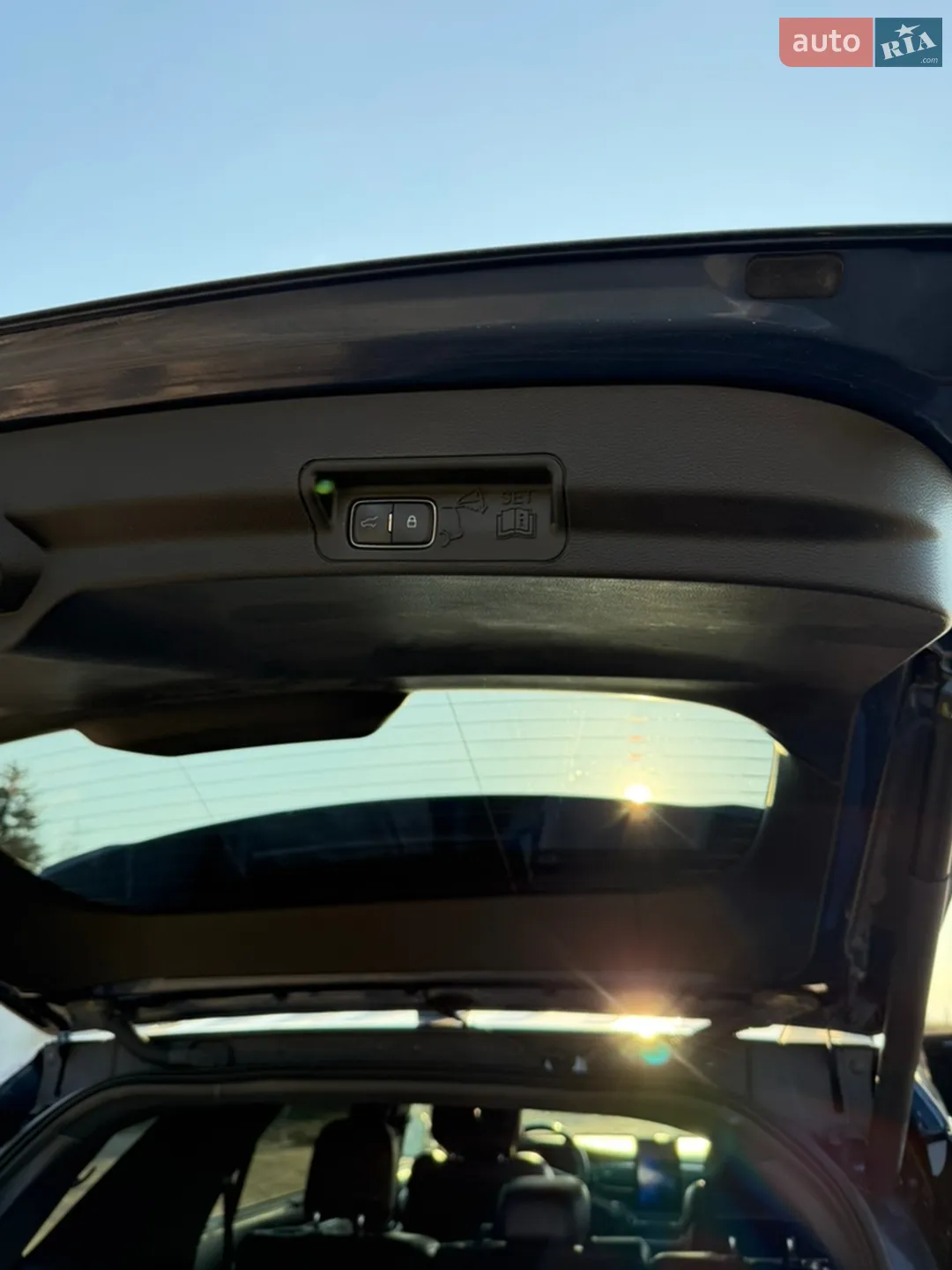 2019 Ford Explorer - мініатюра 23