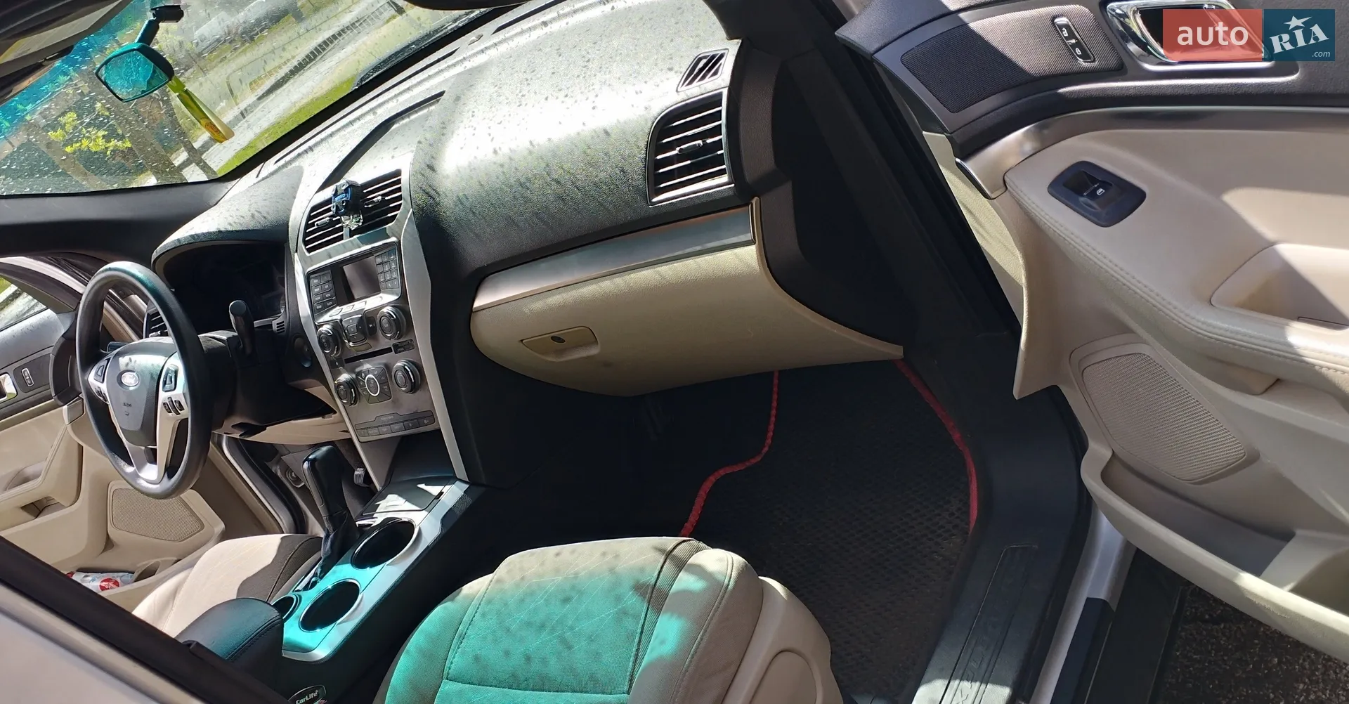 2013 Ford Explorer - мініатюра 10