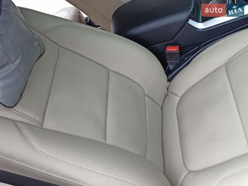Позашляховик / Кросовер Ford Explorer 2011 в Чернівцях