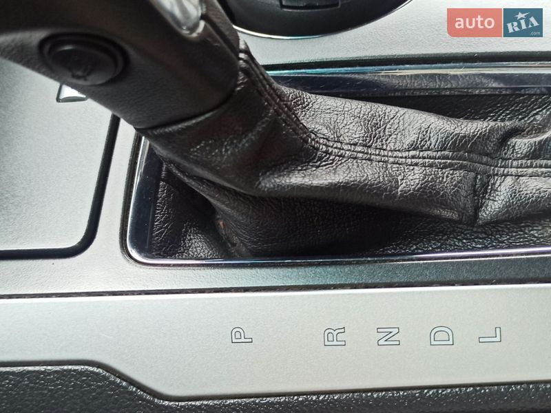 Позашляховик / Кросовер Ford Explorer 2011 в Чернівцях