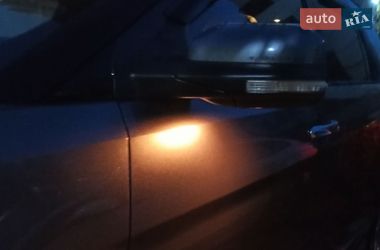 Позашляховик / Кросовер Ford Explorer 2011 в Чернівцях