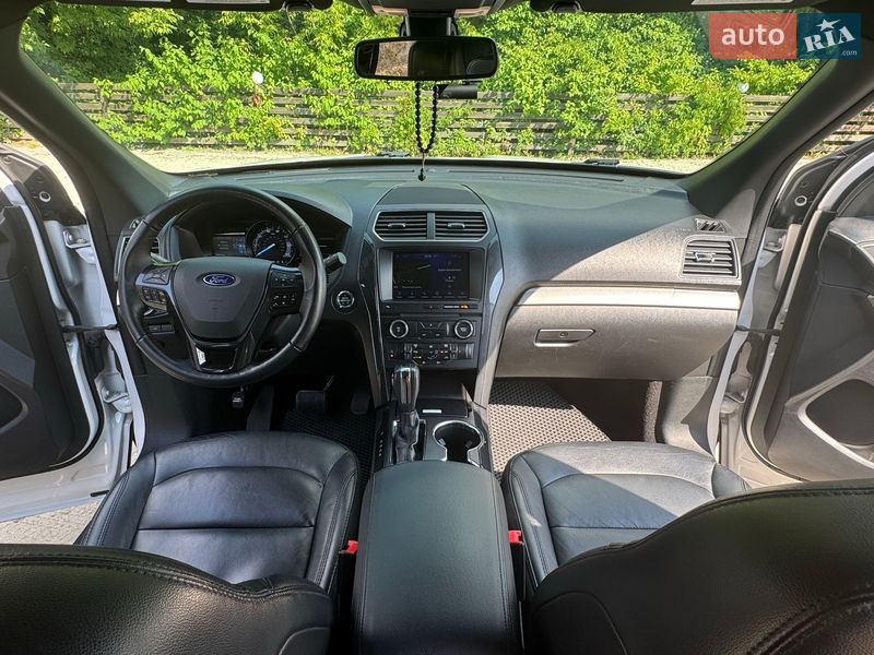 Позашляховик / Кросовер Ford Explorer 2018 в Києві