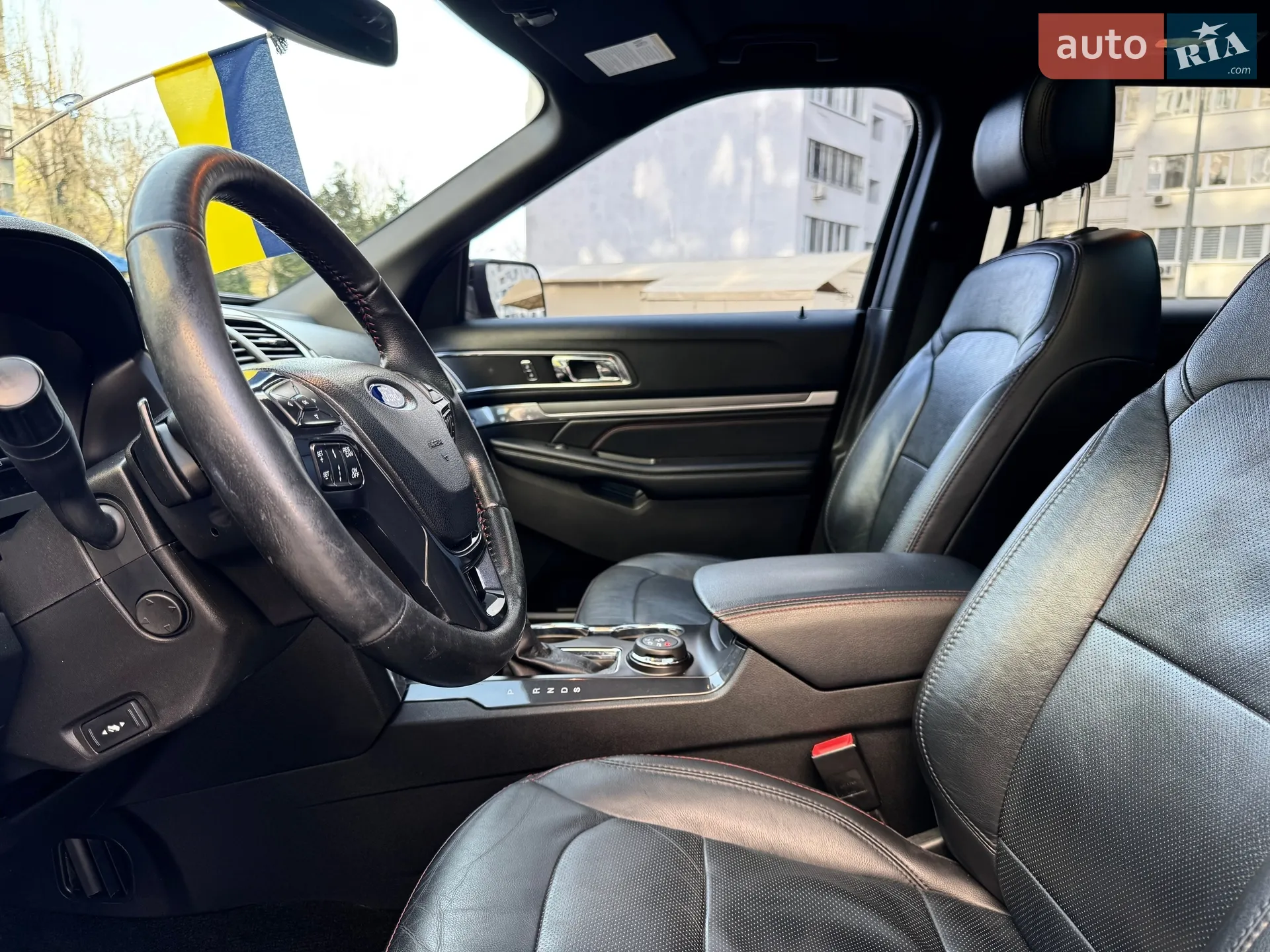 2017 Ford Explorer - мініатюра 20