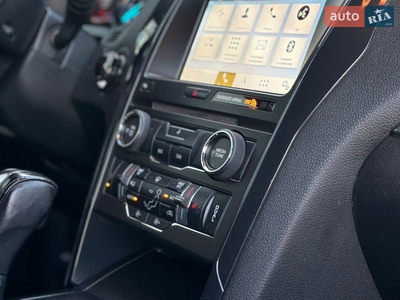 Внедорожник / Кроссовер Ford Explorer 2018 в Южном