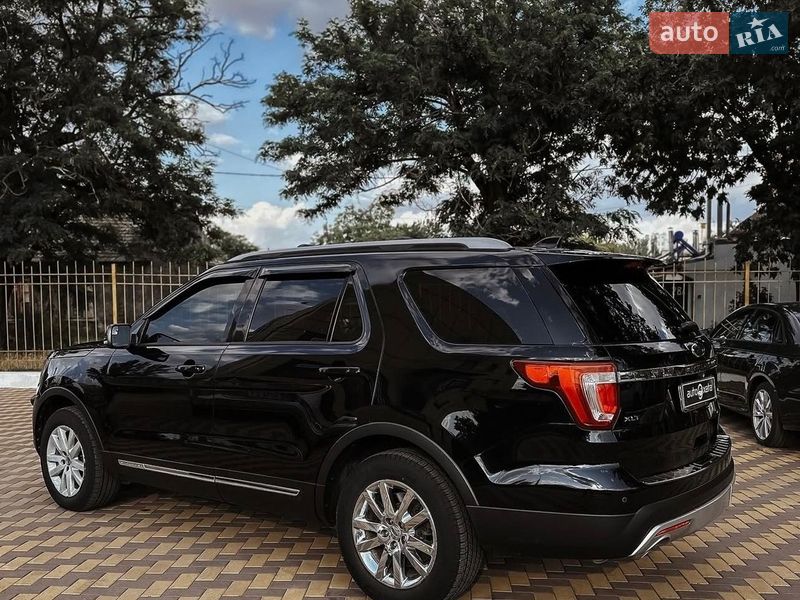 Позашляховик / Кросовер Ford Explorer 2017 в Миколаєві