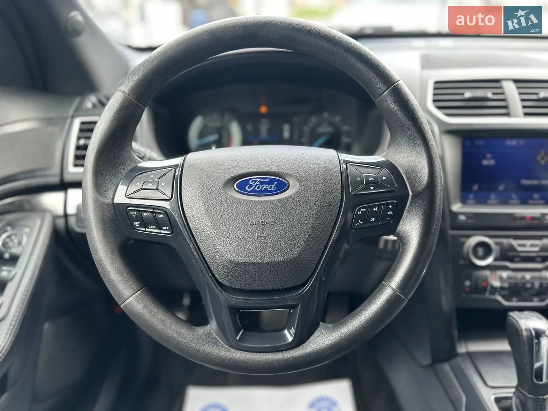 2018 Ford Explorer - мініатюра 12