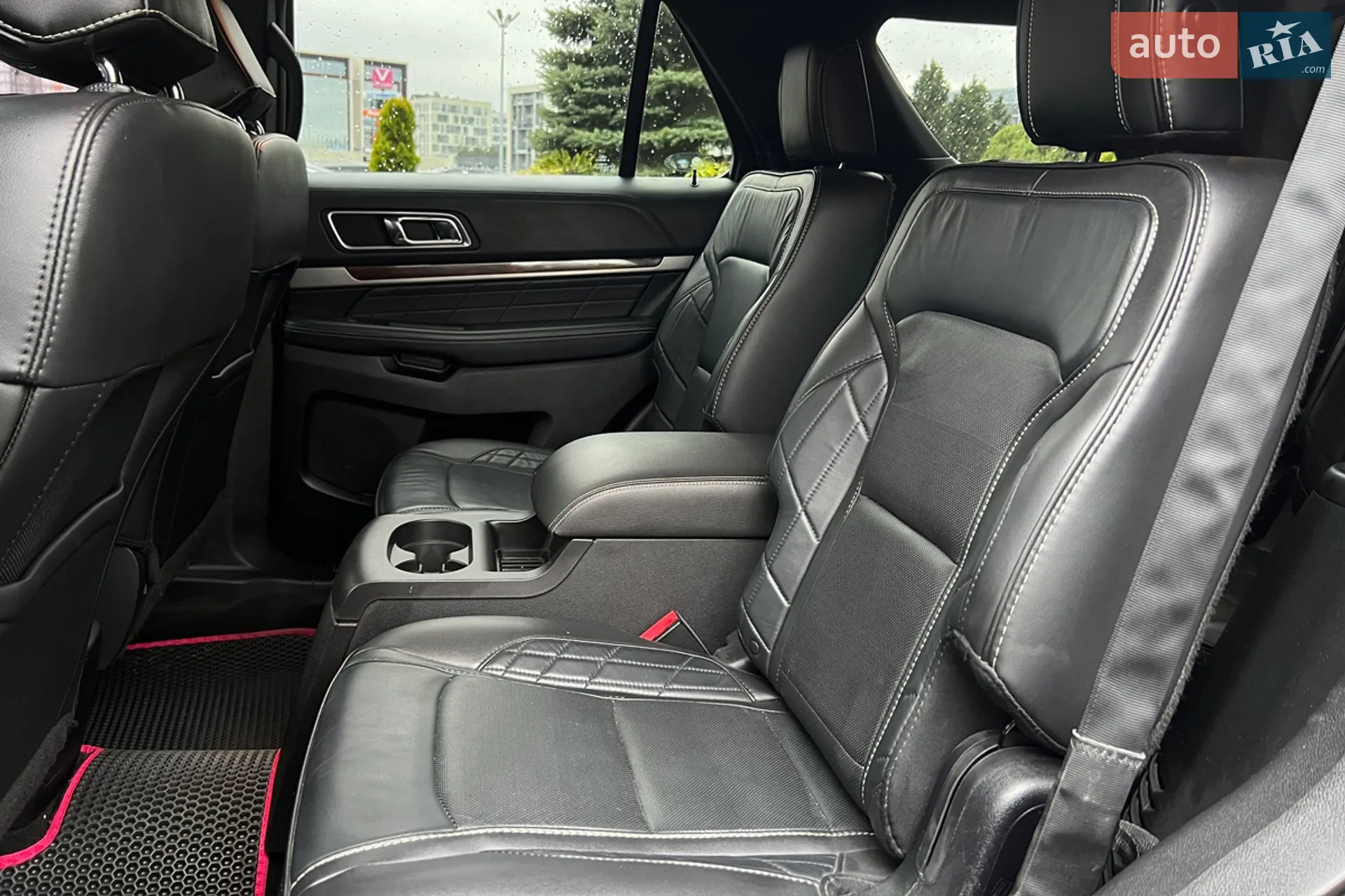 2017 Ford Explorer - мініатюра 26