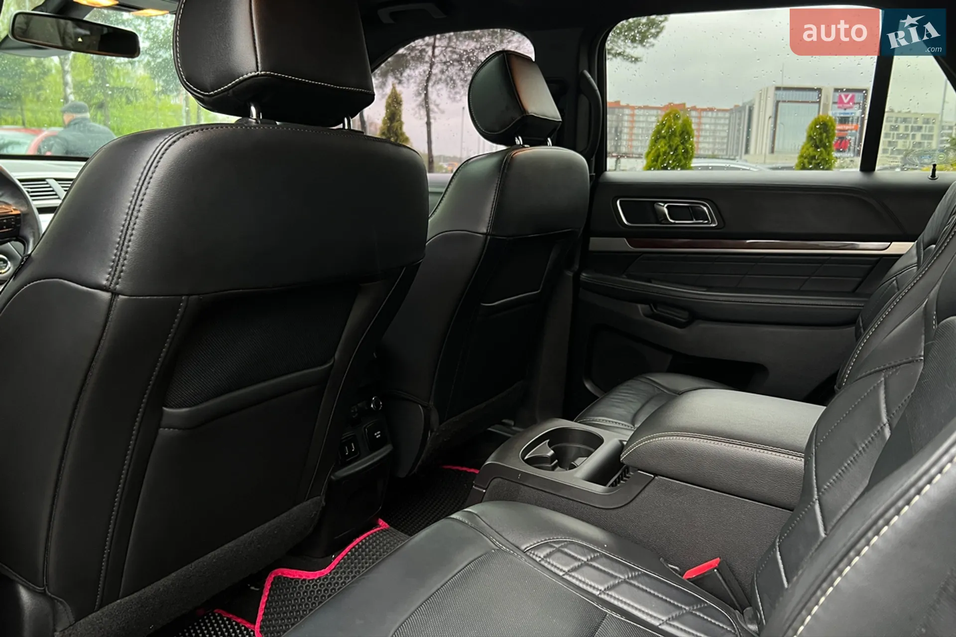 2017 Ford Explorer - мініатюра 27
