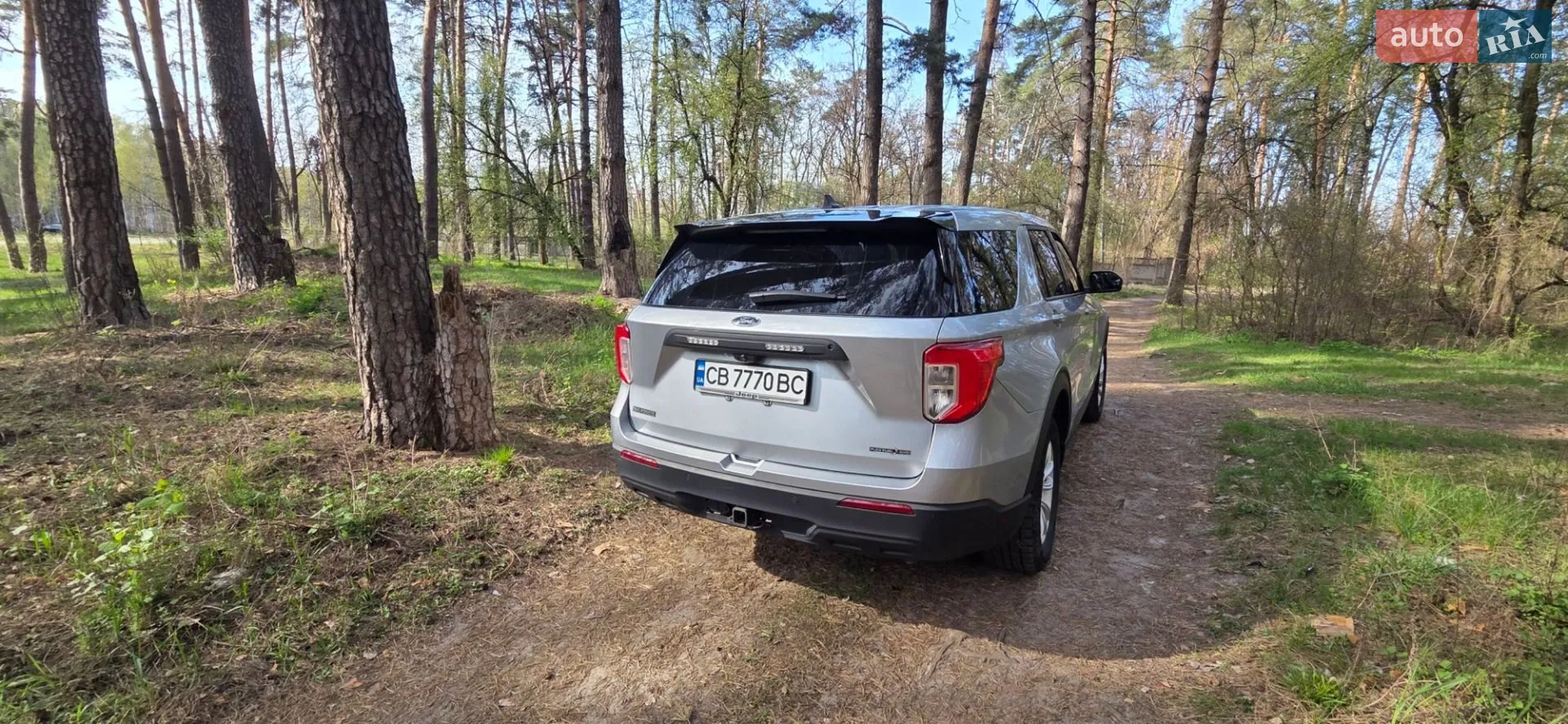 2022 Ford Explorer - мініатюра 8