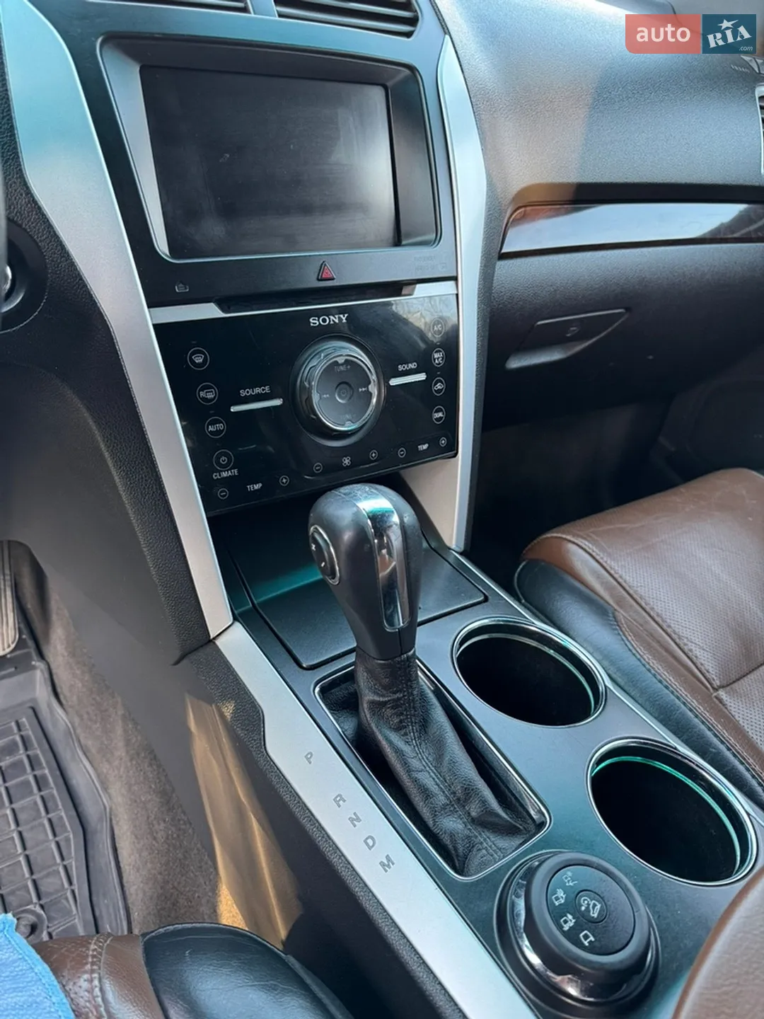 2012 Ford Explorer - мініатюра 18