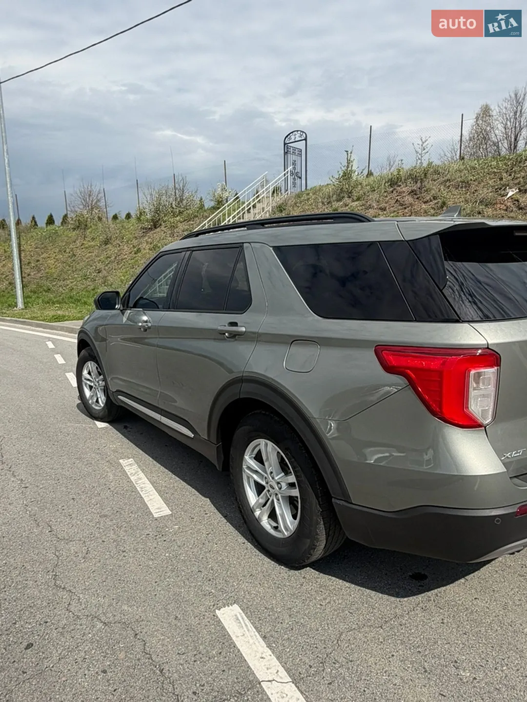 2020 Ford Explorer - мініатюра 13