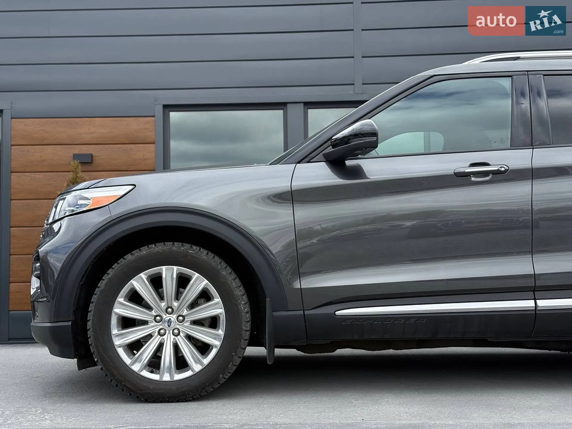 2019 Ford Explorer - мініатюра 8