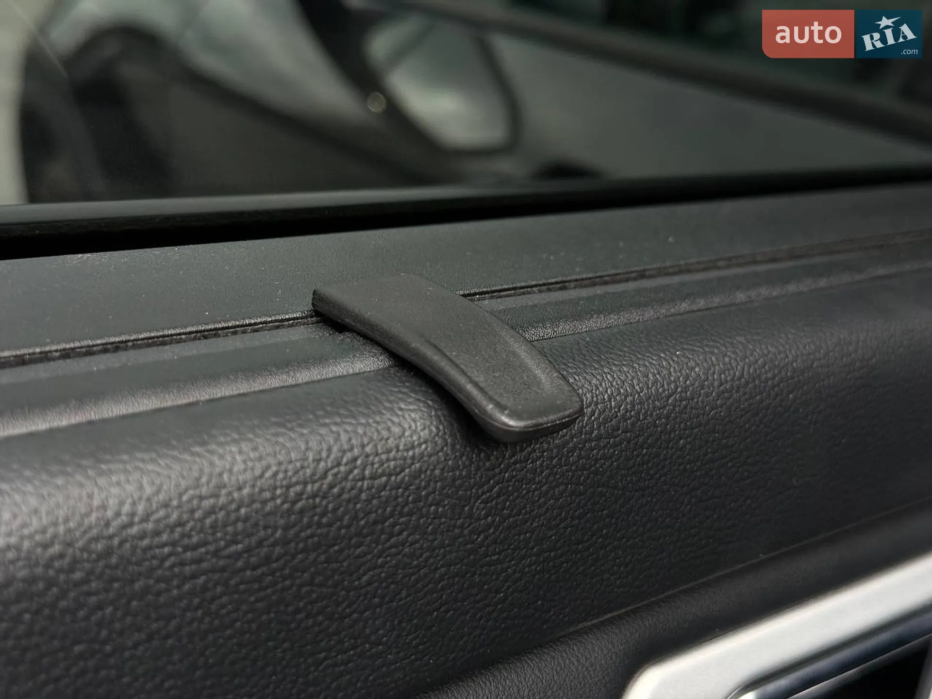 2019 Ford Explorer - мініатюра 39