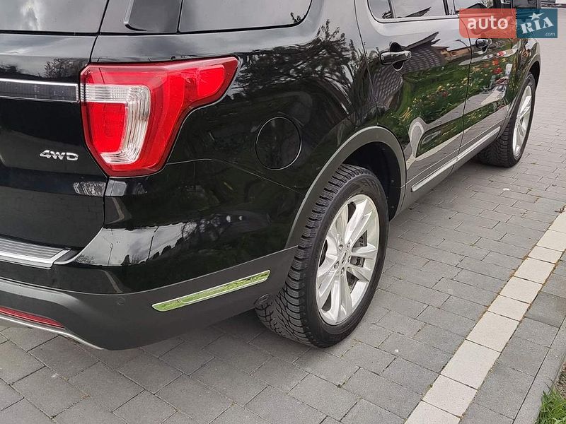 Внедорожник / Кроссовер Ford Explorer 2018 в Киеве