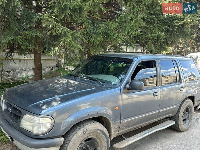 Позашляховик / Кросовер Ford Explorer 1998 в Харкові