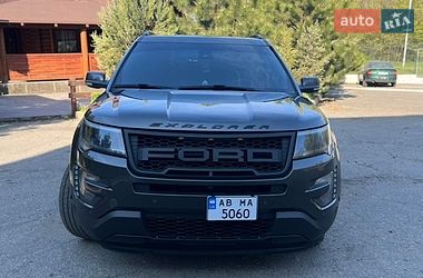 Внедорожник / Кроссовер Ford Explorer 2017 в Соленом