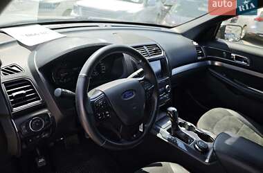 Позашляховик / Кросовер Ford Explorer 2018 в Харкові