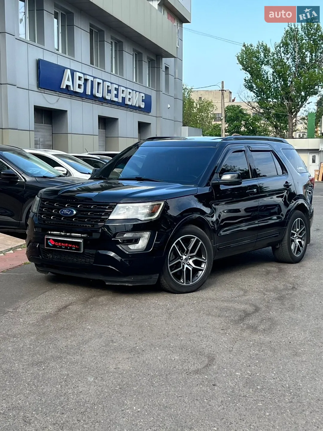 2016 Ford Explorer - мініатюра 2