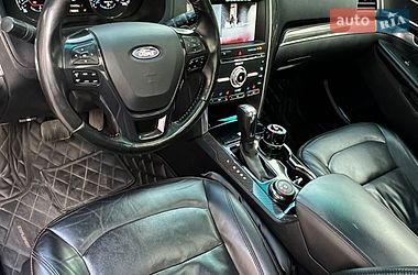 Позашляховик / Кросовер Ford Explorer 2016 в Одесі