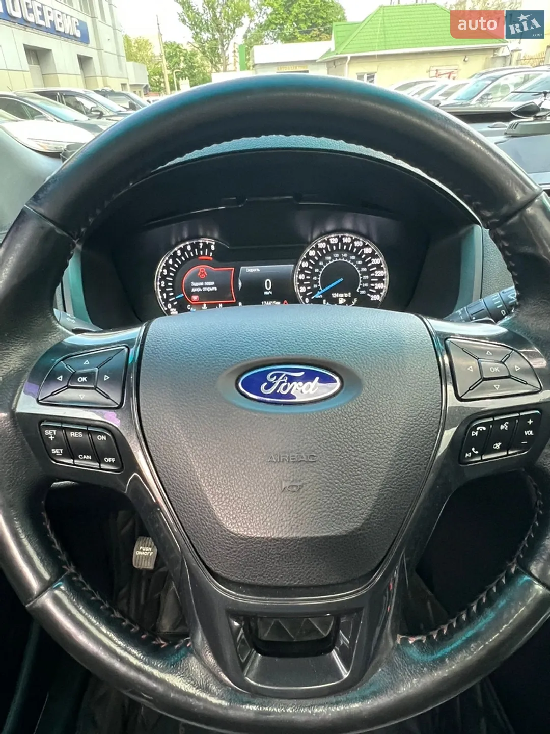 2016 Ford Explorer - мініатюра 27