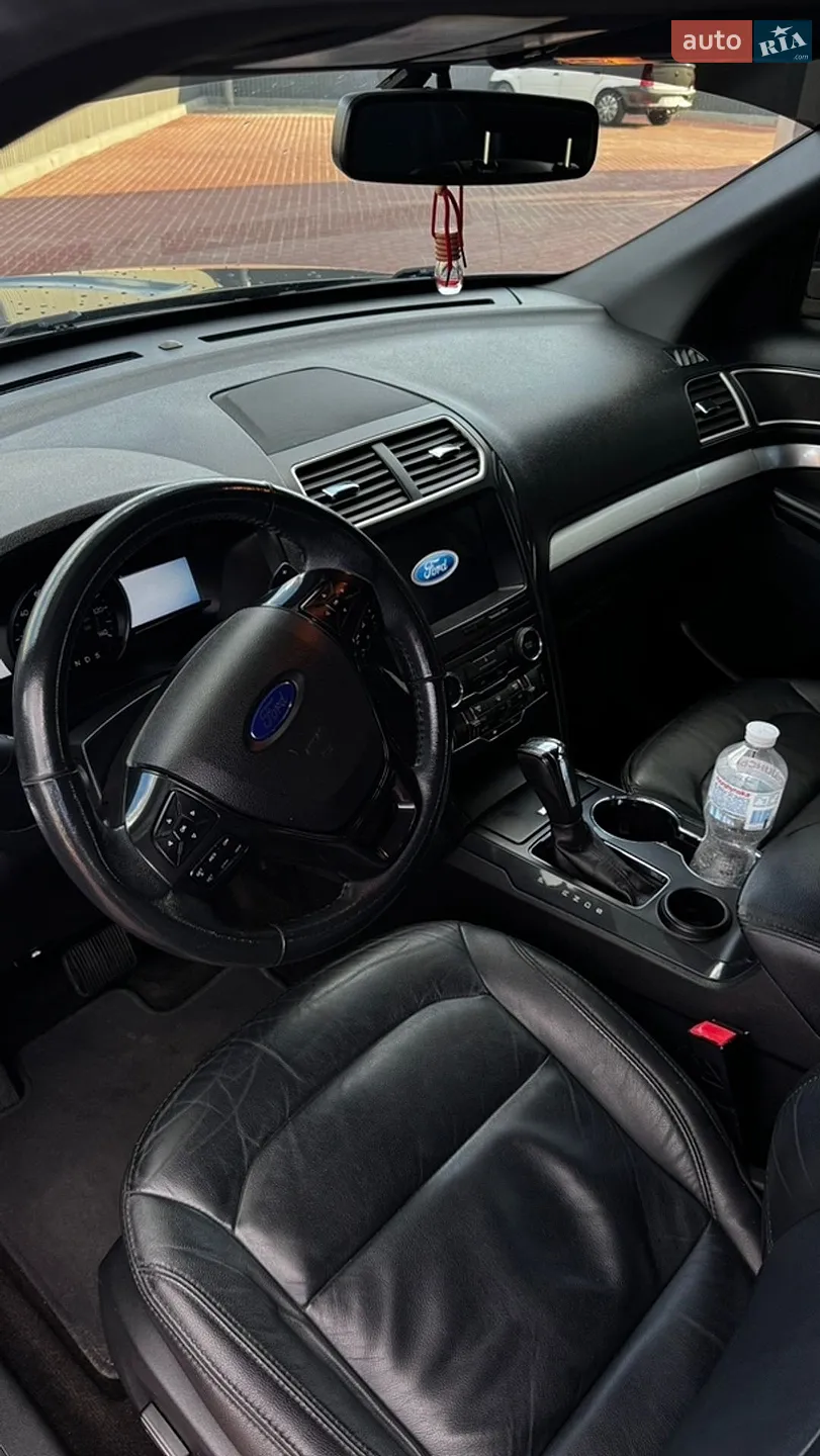 2017 Ford Explorer - мініатюра 18