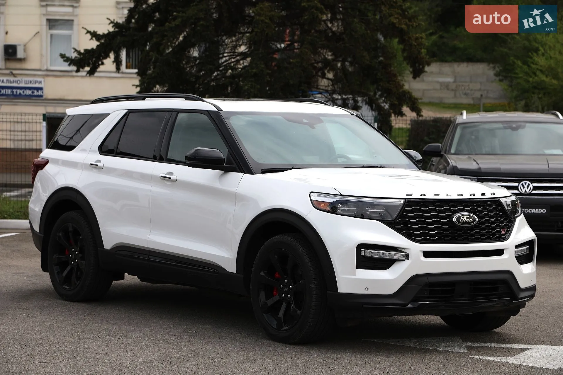 2020 Ford Explorer - мініатюра 3