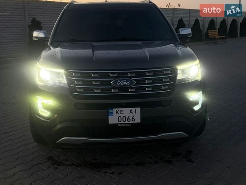 Позашляховик / Кросовер Ford Explorer 2016 в Дніпрі