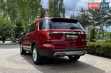 Позашляховик / Кросовер Ford Explorer 2015 в Львові