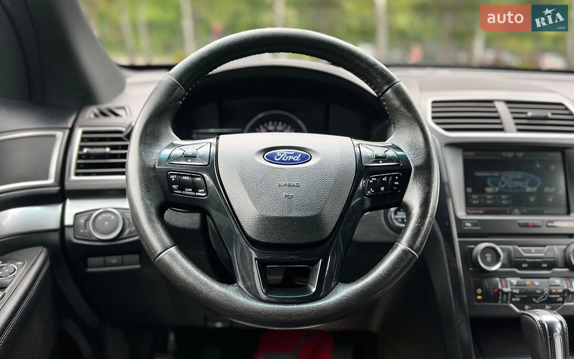 2015 Ford Explorer - мініатюра 11