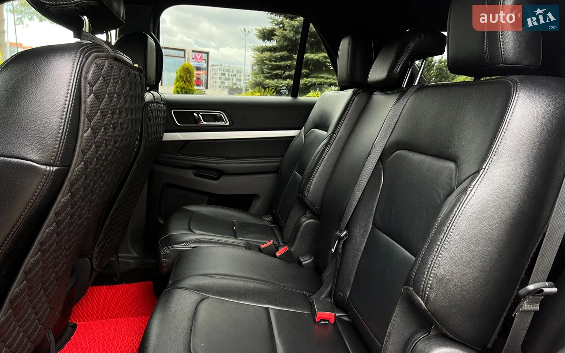 2015 Ford Explorer - мініатюра 25