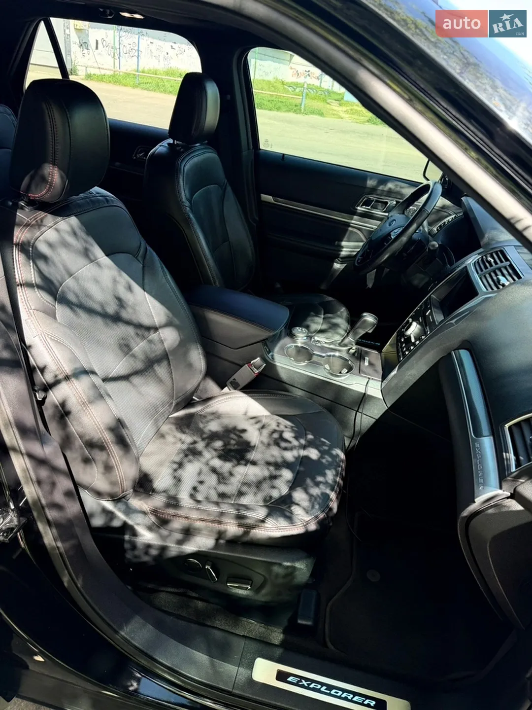 2018 Ford Explorer - мініатюра 45