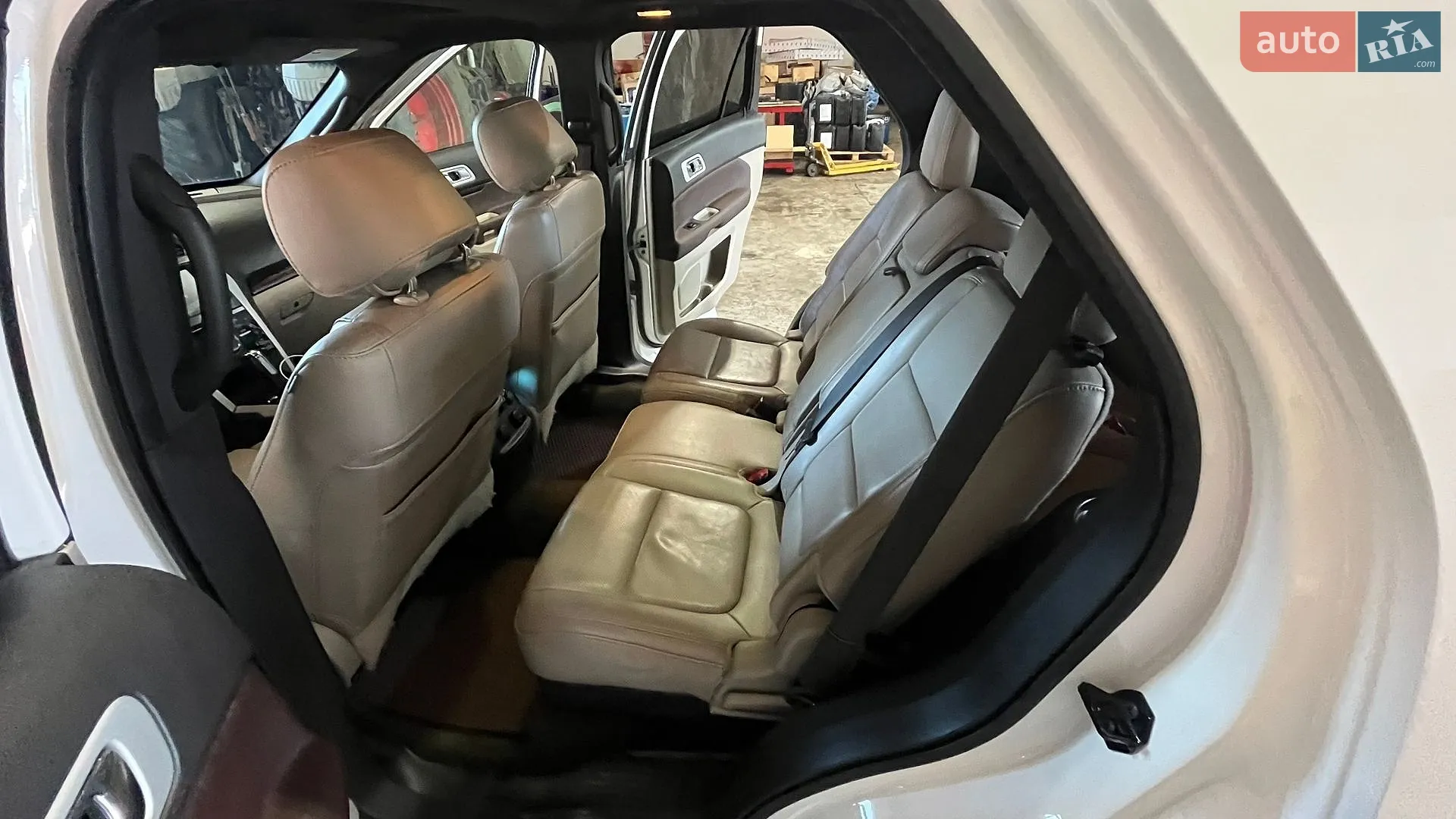 2013 Ford Explorer - мініатюра 5