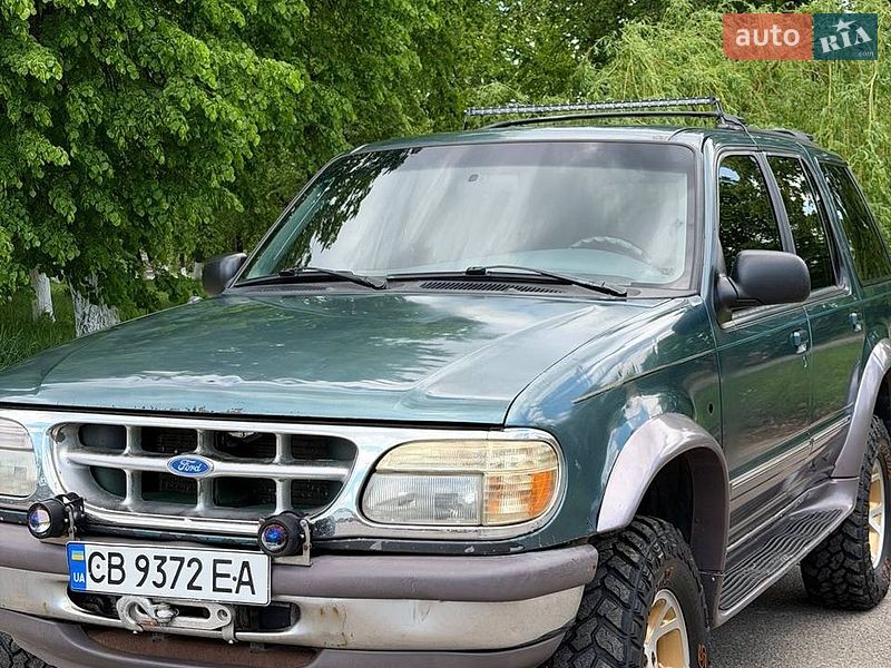 Позашляховик / Кросовер Ford Explorer 1995 в Чернігові